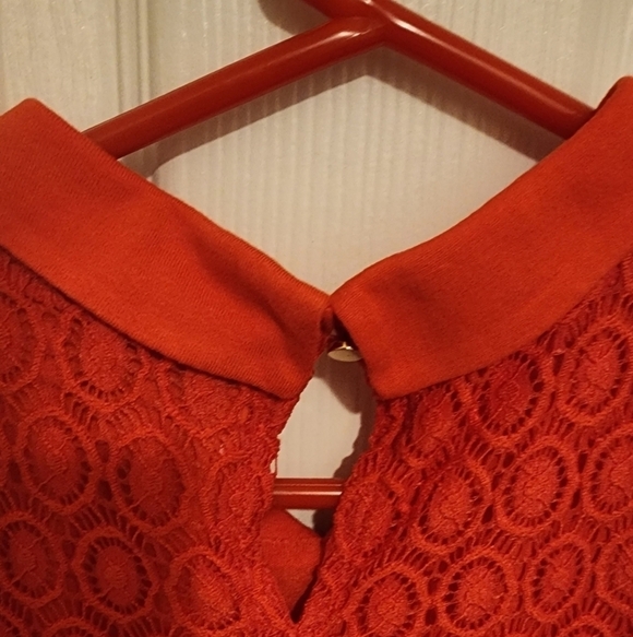 ELLE Orange Collared Lace Overlay Sleeveless Collared Blouse Size M - Picture 8 of 10